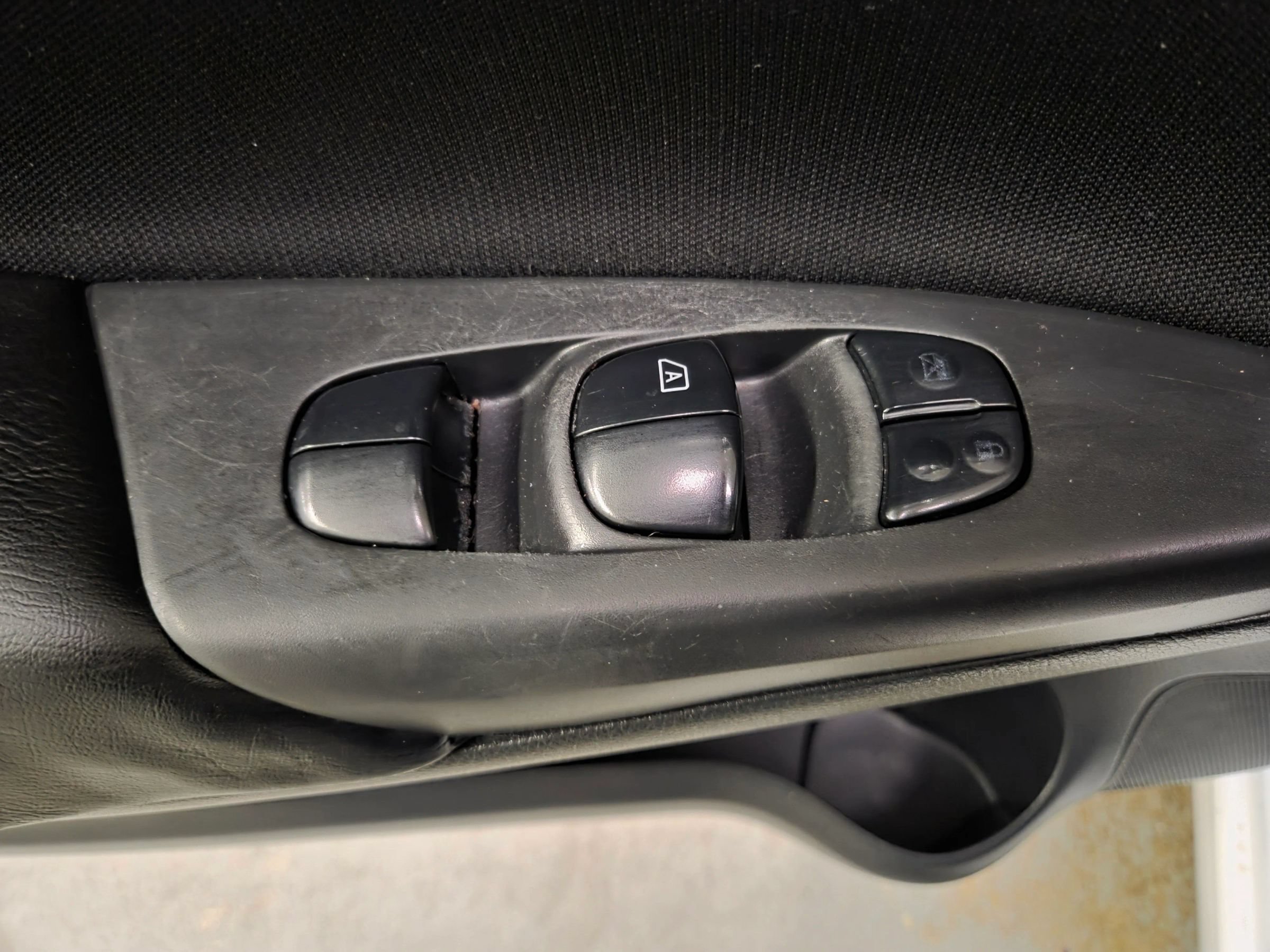 Used 2019 Nissan Sentra SV FWD image 15
