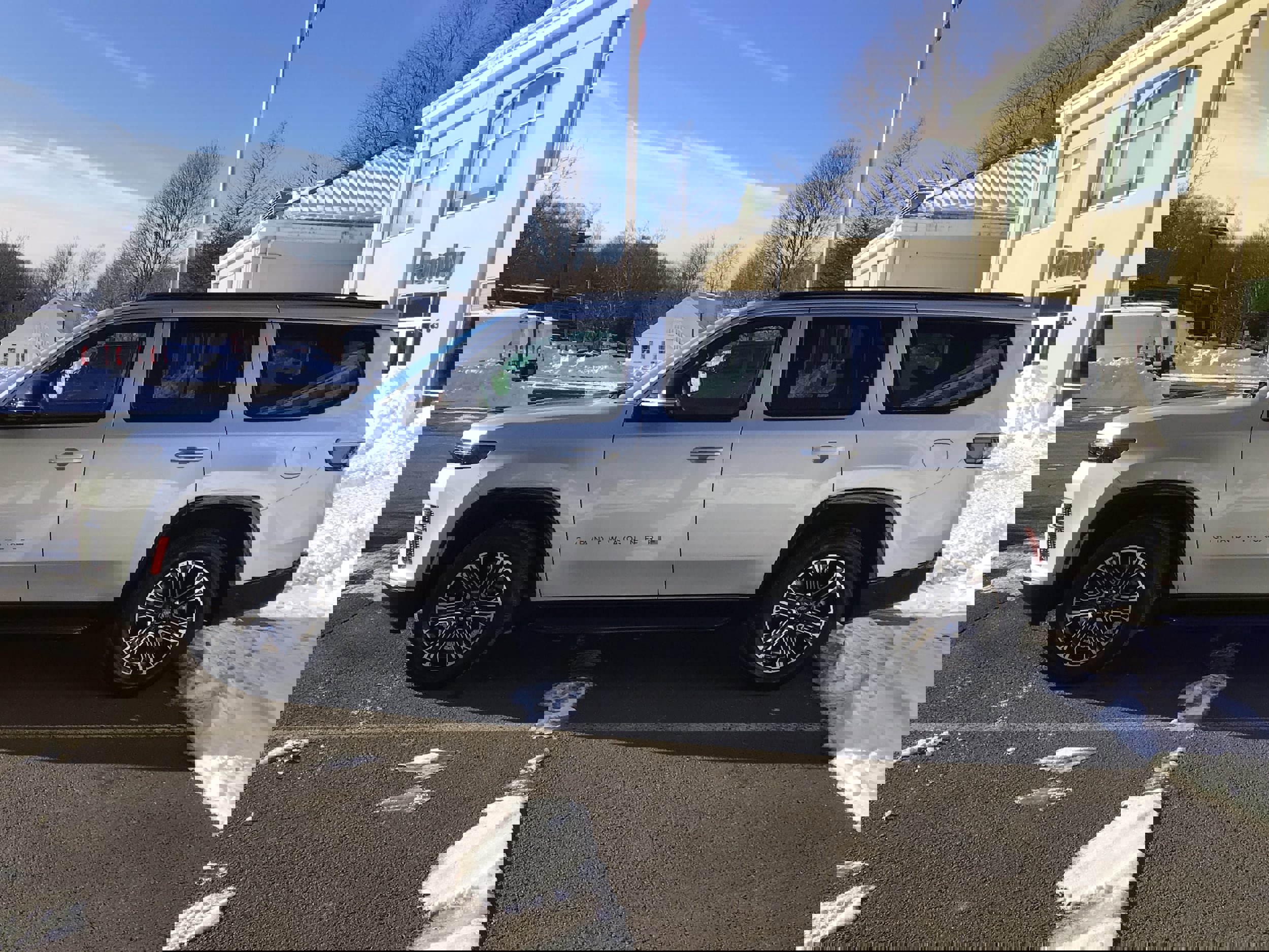 New 2026 Jeep Grand Wagoneer 4WD image 4