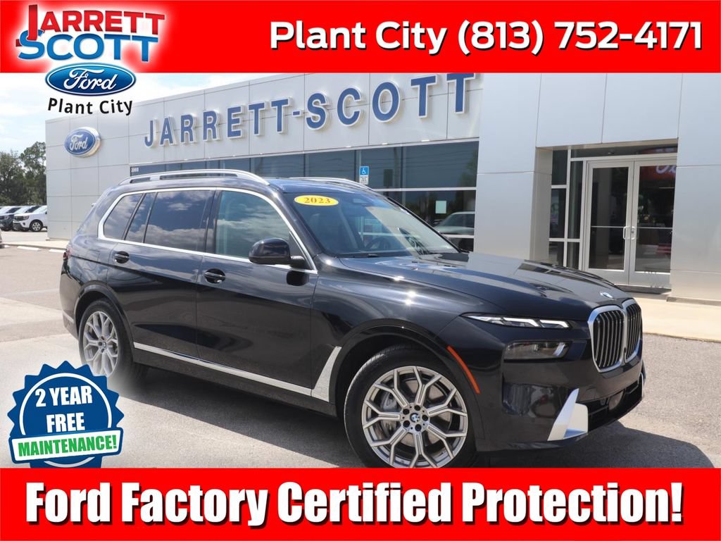 Used 2023 BMW X7 xDrive40i AWD/4WD image 1