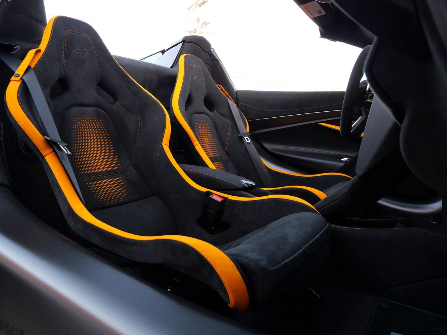 Used 2024 McLaren 750S Spider image 11