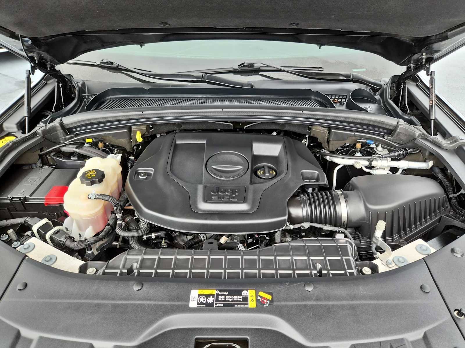 Used 2022 Jeep Grand Cherokee Summit image 13