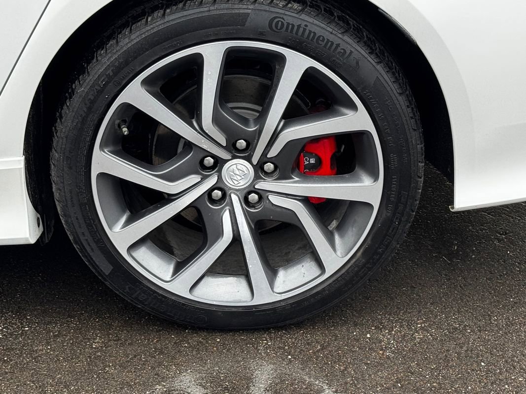 Used 2020 Buick Regal GS image 47