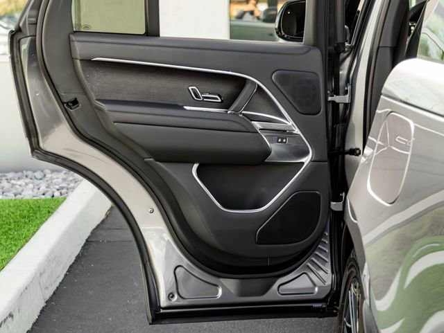 New 2026 Land Rover Range Rover SE AWD/4WD image 24
