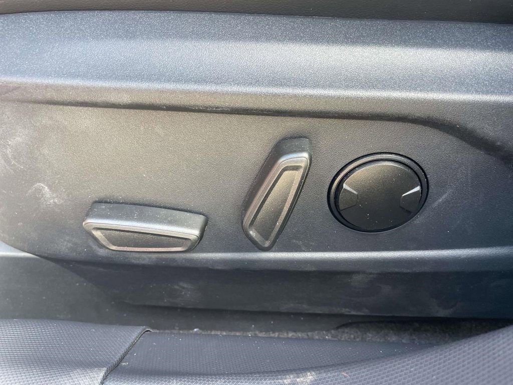 New 2025 Ford Mustang Mach-E Premium image 14