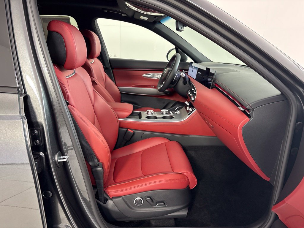 New 2027 Genesis GV70 2.5T Sport Prestige AWD/4WD image 11