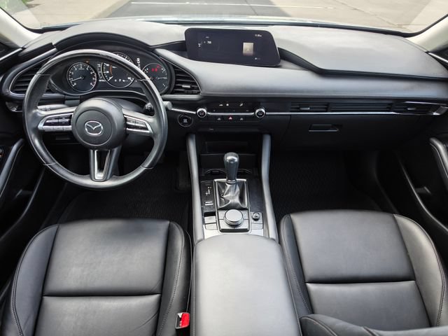 Used 2019 MAZDA MAZDA3 Sedan FWD image 2