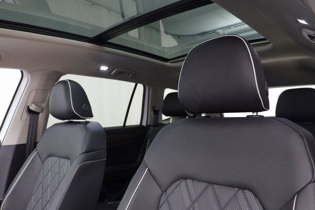 New 2026 Volkswagen Atlas SEL Premium R-Line image 13