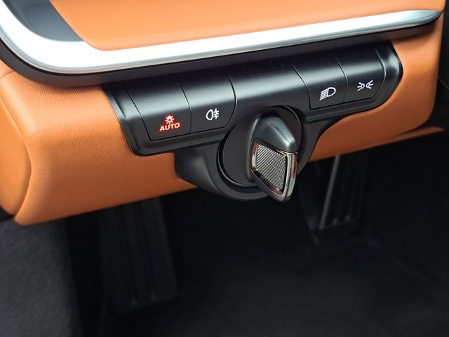 Certified 2024 Porsche 911 Targa 4S image 24