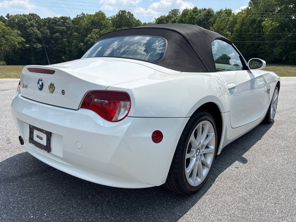 Used 2008 BMW Z4 3.0i RWD image 5