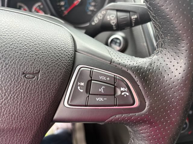 Used 2016 Ford Focus ST w/ Equipment Group 401A FWD image 24
