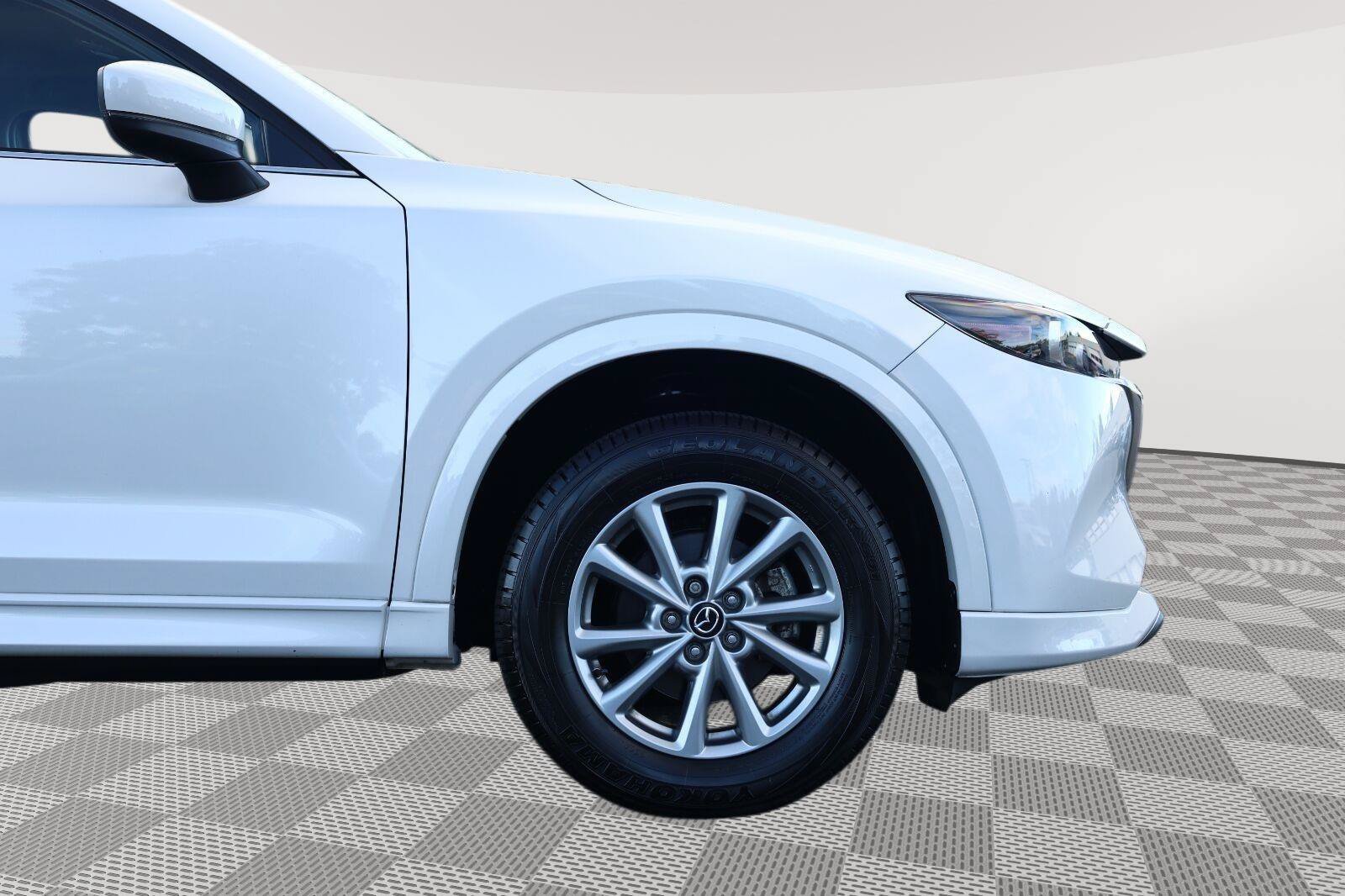 Used 2024 MAZDA CX-5 AWD 2.5 S w/ Select Package image 9