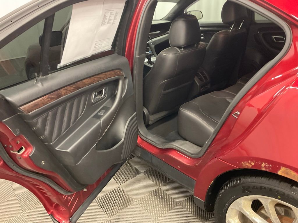 Used 2015 Ford Taurus Limited w/ Equipment Group 301A image 37