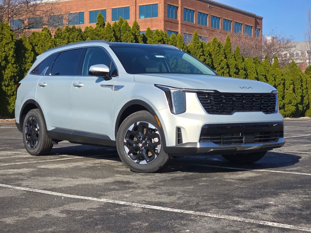New 2026 Kia Sorento S w/ S Panoramic Sunroof Package