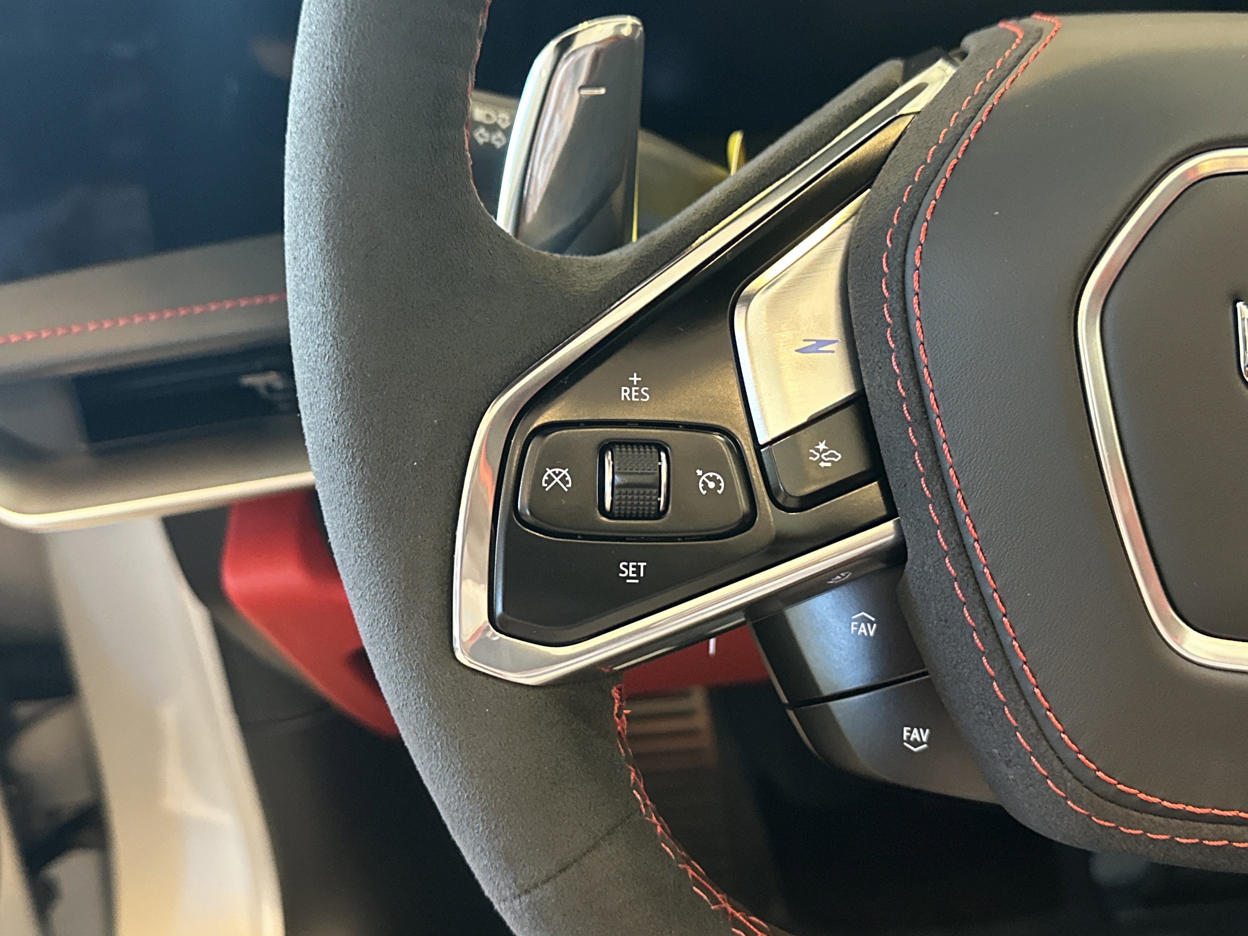 New 2026 Chevrolet Corvette Stingray Premium Conv w/ Z51 Performance Package RWD image 20