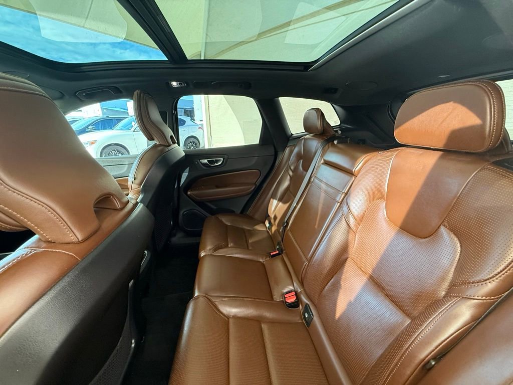 Used 2021 Volvo XC60 T5 Inscription w/ Advanced Package image 20