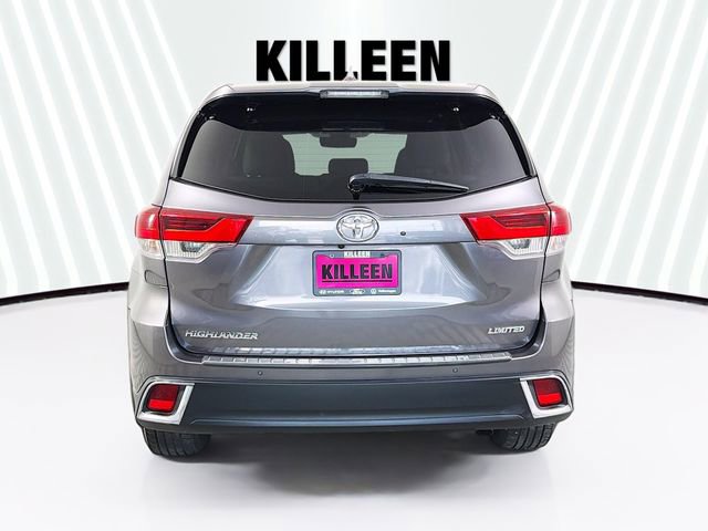 Used 2017 Toyota Highlander Limited image 6