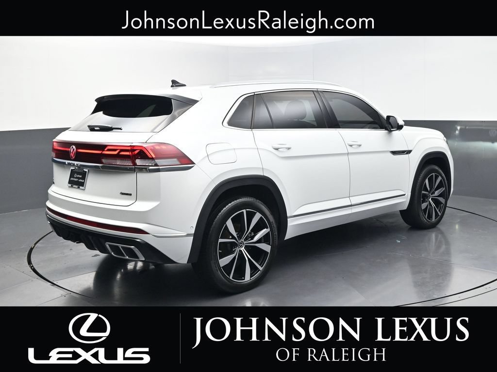 Used 2025 Volkswagen Atlas Cross Sport SEL Premium R-Line AWD/4WD image 9