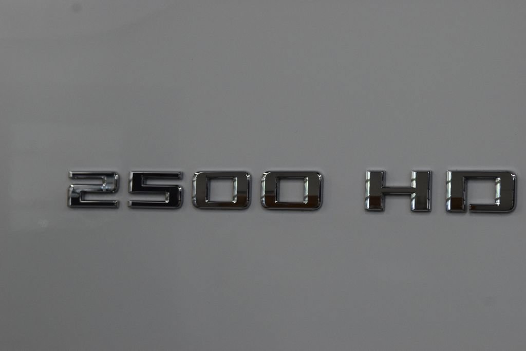Used 2026 Chevrolet Silverado 2500 ZR2 AWD/4WD image 18