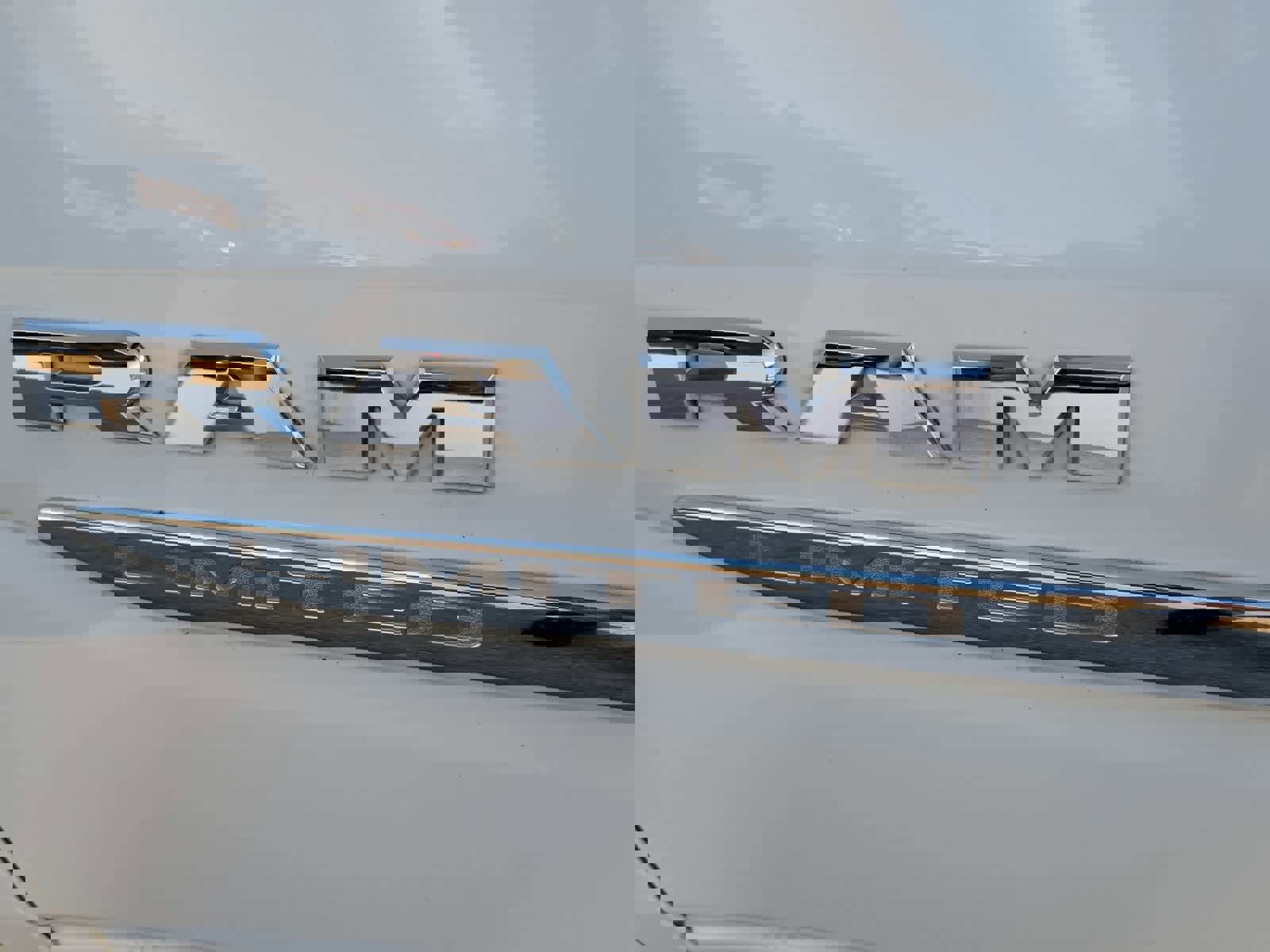 Used 2020 RAM 1500 Limited image 9