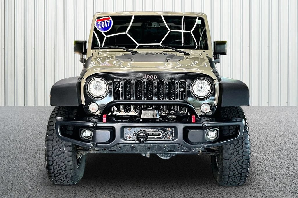Used 2017 Jeep Wrangler Rubicon w/ Quick Order Package 24Z Recon AWD/4WD image 2