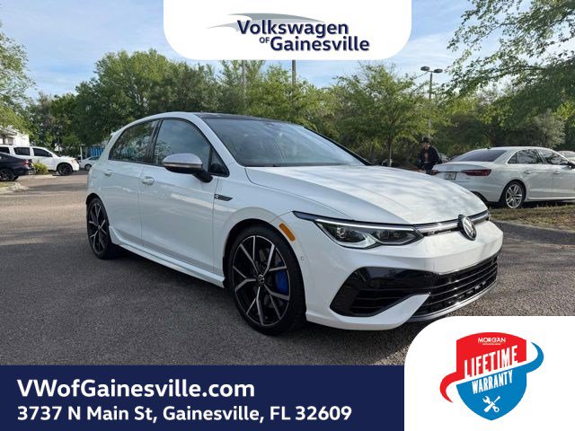 Used 2022 Volkswagen Golf R image 1