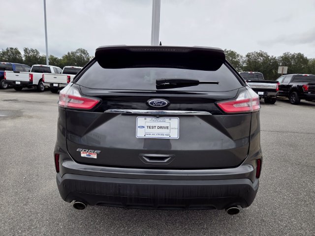 Used 2020 Ford Edge SE FWD image 10