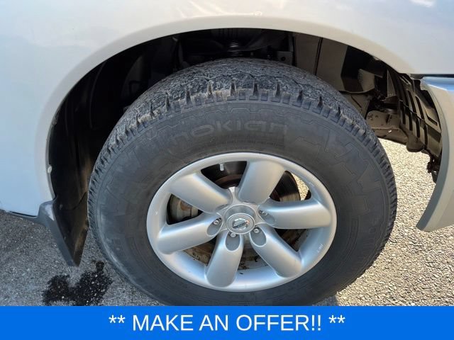 Used 2015 Nissan Titan S AWD/4WD image 18
