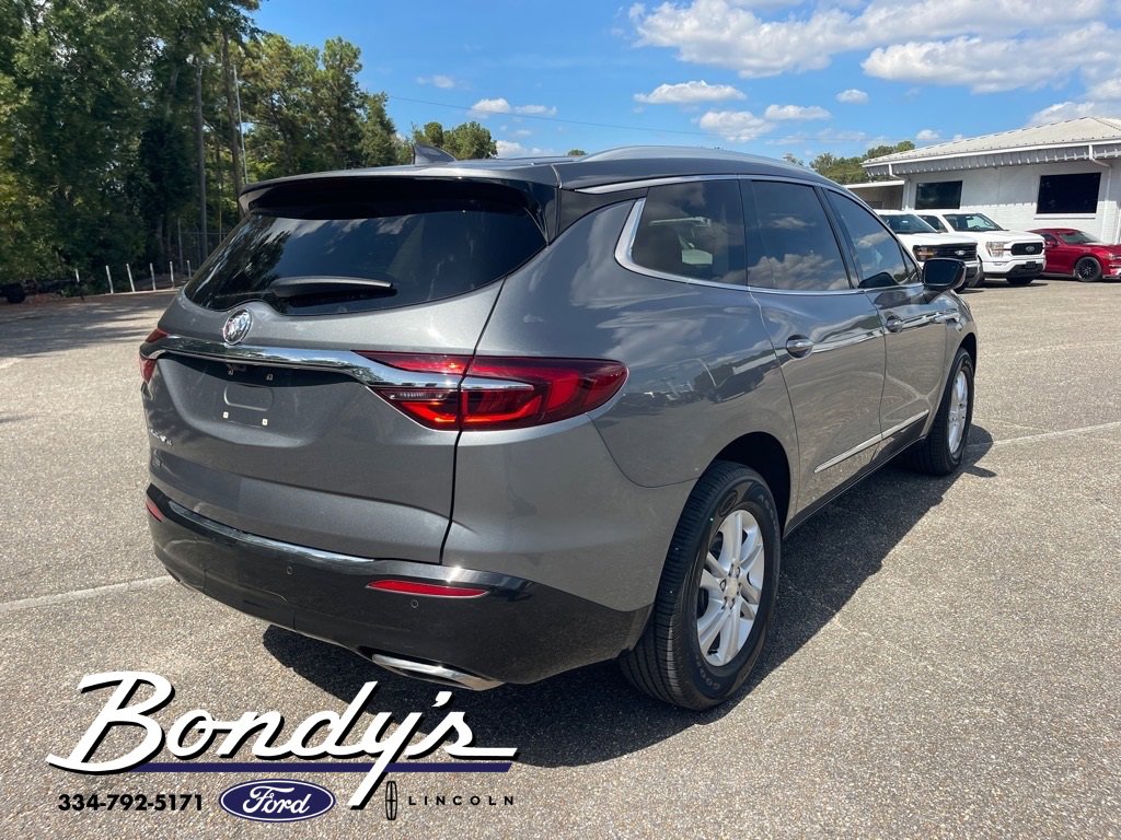 Used 2021 Buick Enclave Essence image 19