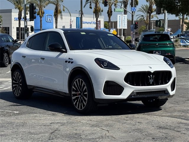 Used 2025 Maserati Grecale Modena