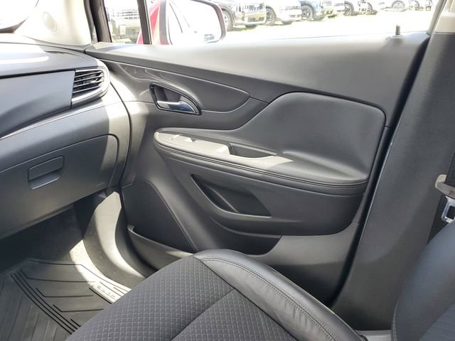 Used 2017 Buick Encore Preferred image 9