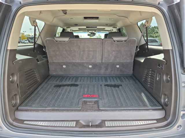 Used 2019 GMC Yukon XL Denali w/ Denali Ultimate Package AWD/4WD image 6
