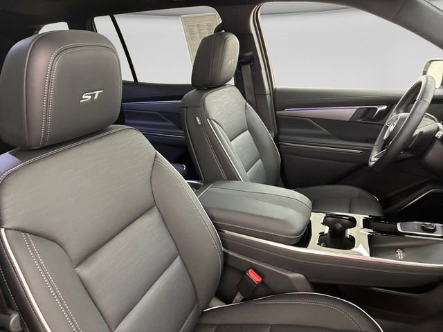 Used 2025 Buick Enclave Sport Touring w/ Super Cruise Package image 14