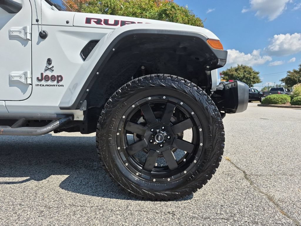 Used 2023 Jeep Gladiator Rubicon w/ Trailer Tow Package AWD/4WD image 10