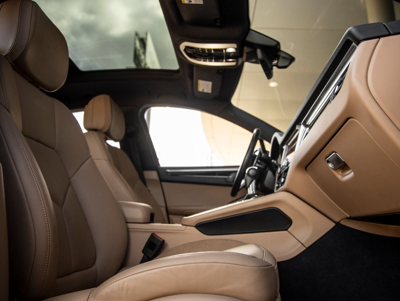 Certified 2020 Porsche Macan S AWD/4WD image 45