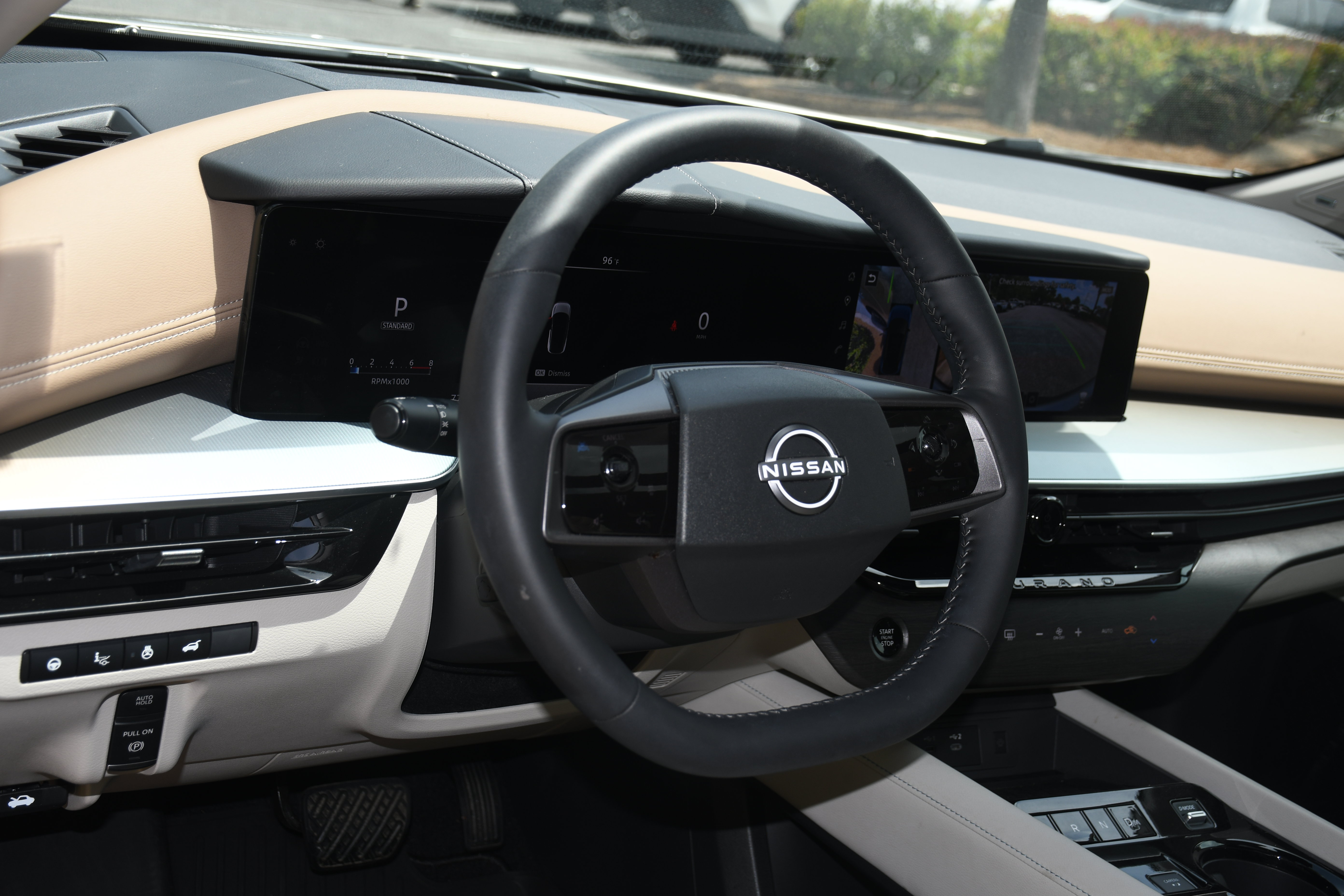 Used 2025 Nissan Murano Platinum w/ Cargo Package AWD/4WD image 9