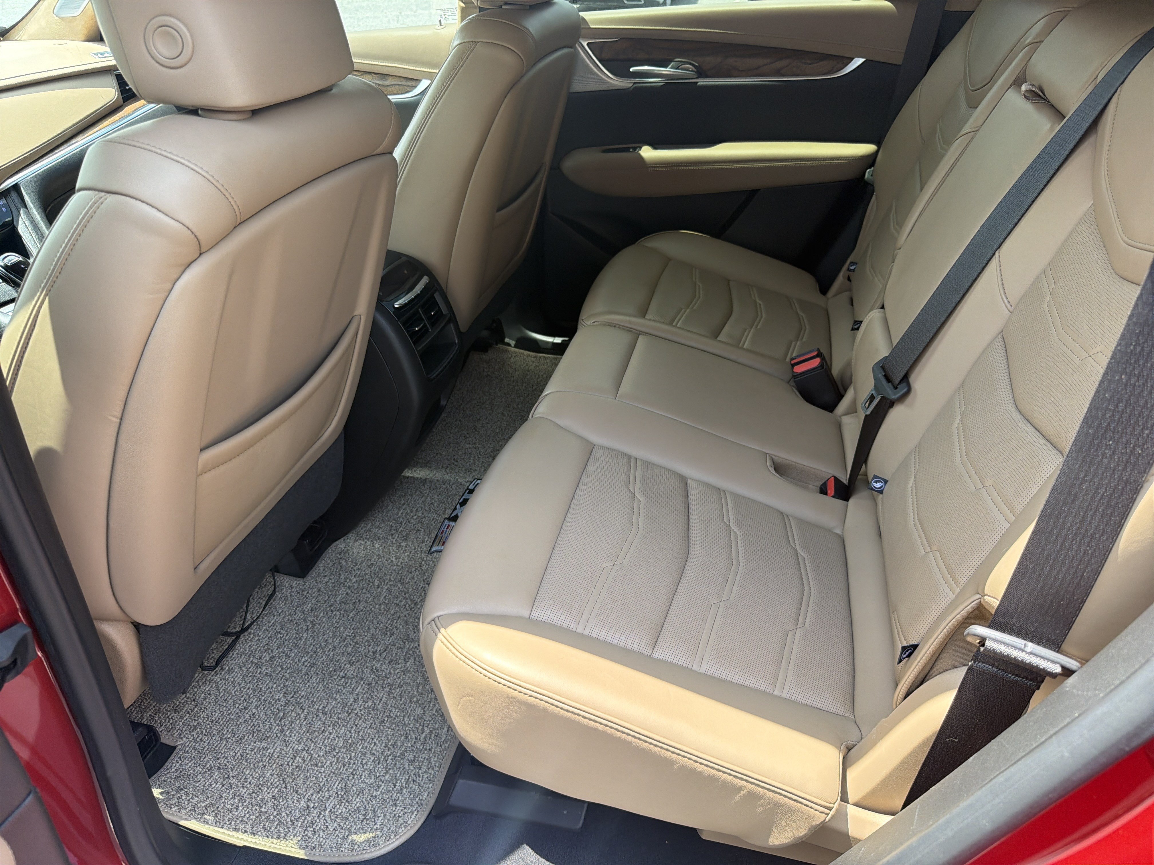 Used 2022 Cadillac XT5 Premium Luxury w/ Platinum Package FWD image 21