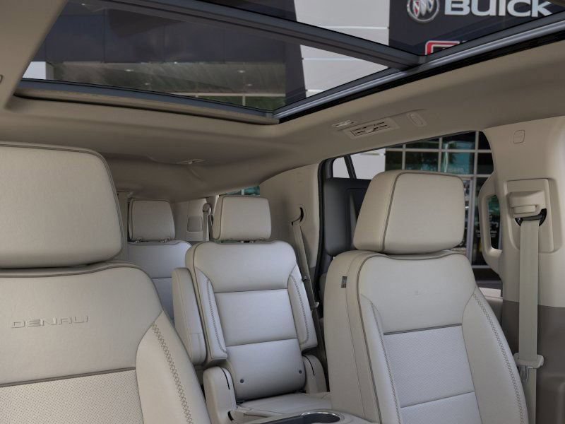 New 2026 GMC Yukon Denali w/ Denali Reserve Package AWD/4WD image 24