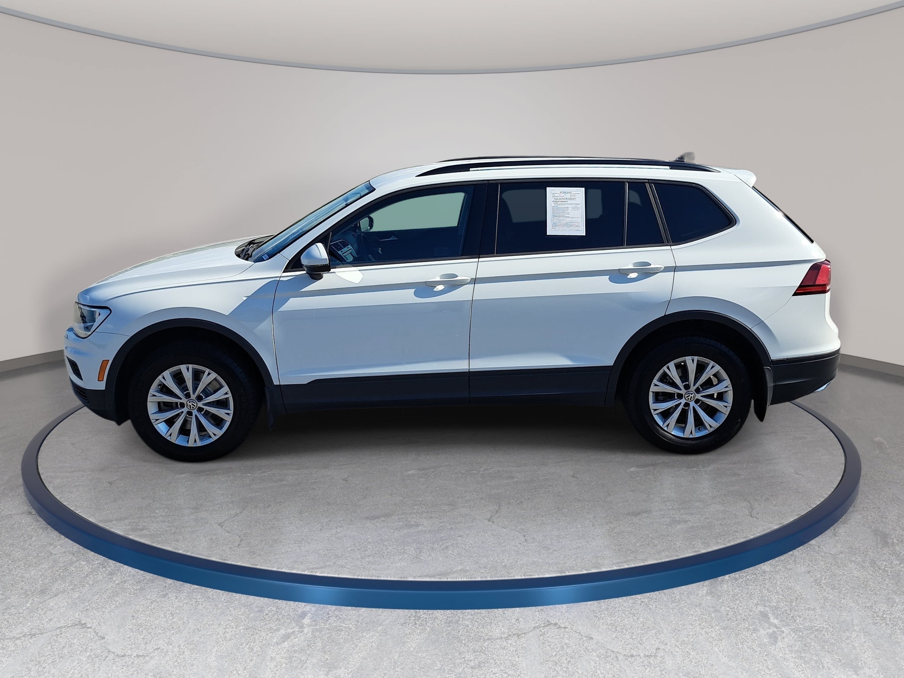 Used 2020 Volkswagen Tiguan S FWD image 8