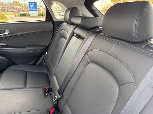 Used 2022 Hyundai Kona Limited image 18