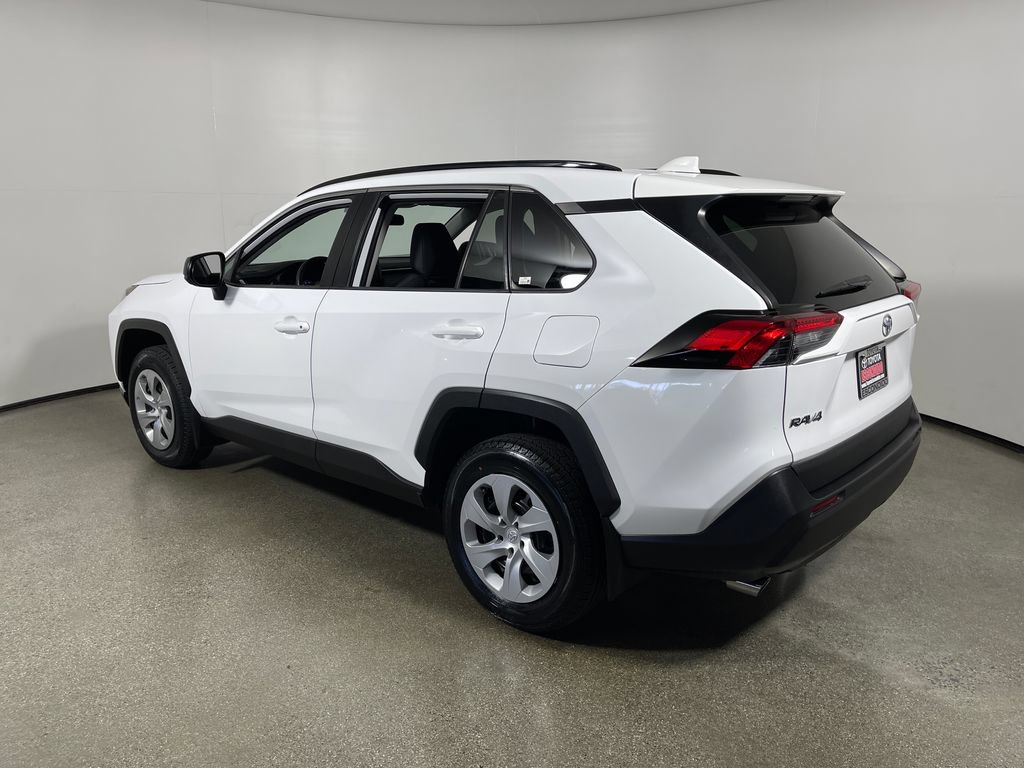 Certified 2021 Toyota RAV4 LE FWD image 5