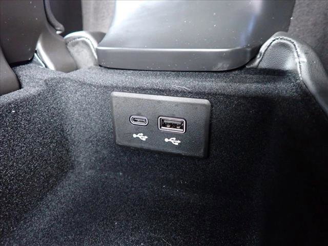 Used 2026 Chevrolet Corvette Stingray Coupe w/ 1LT image 21