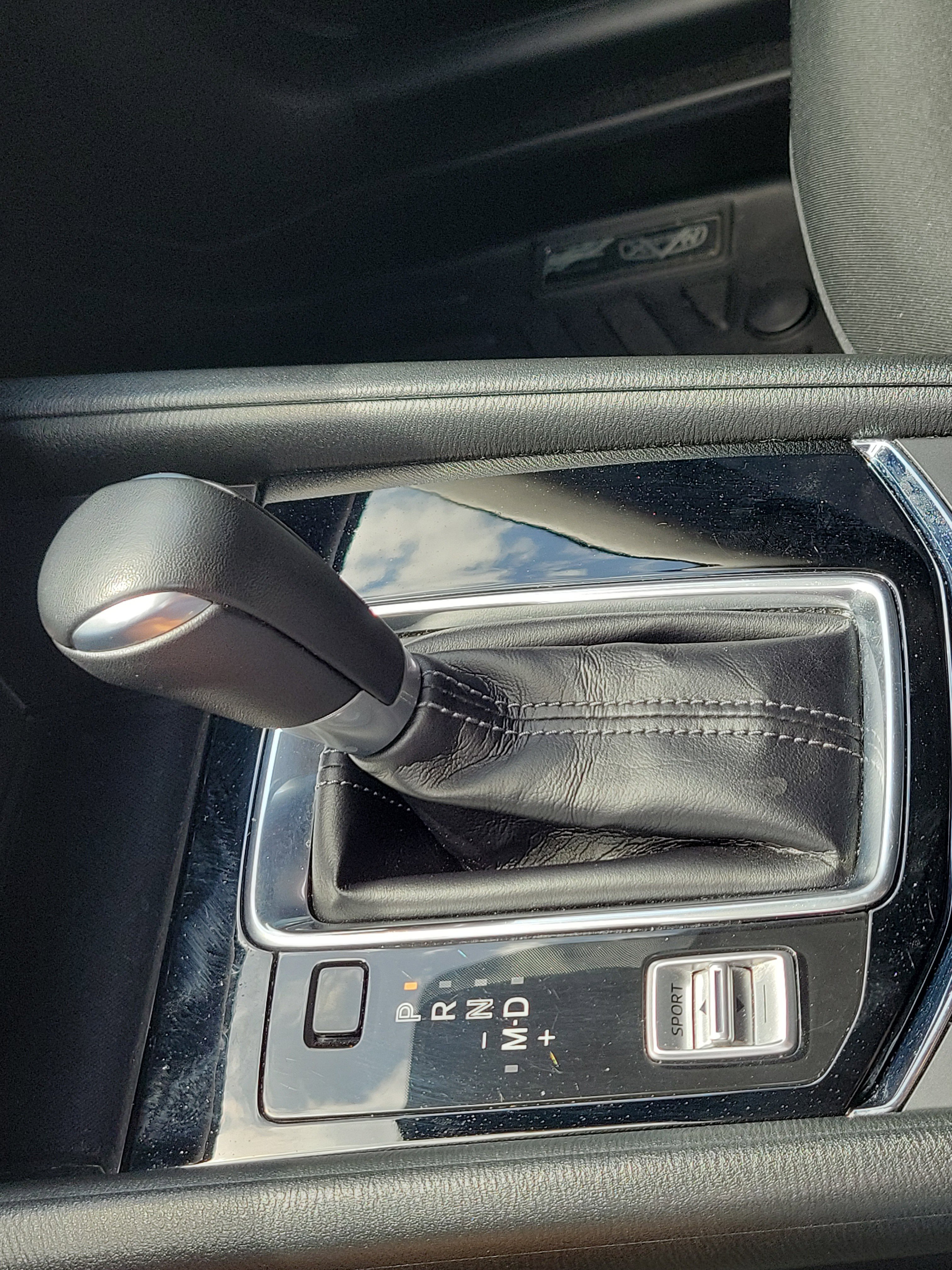 Used 2021 MAZDA CX-5 Sport FWD image 27