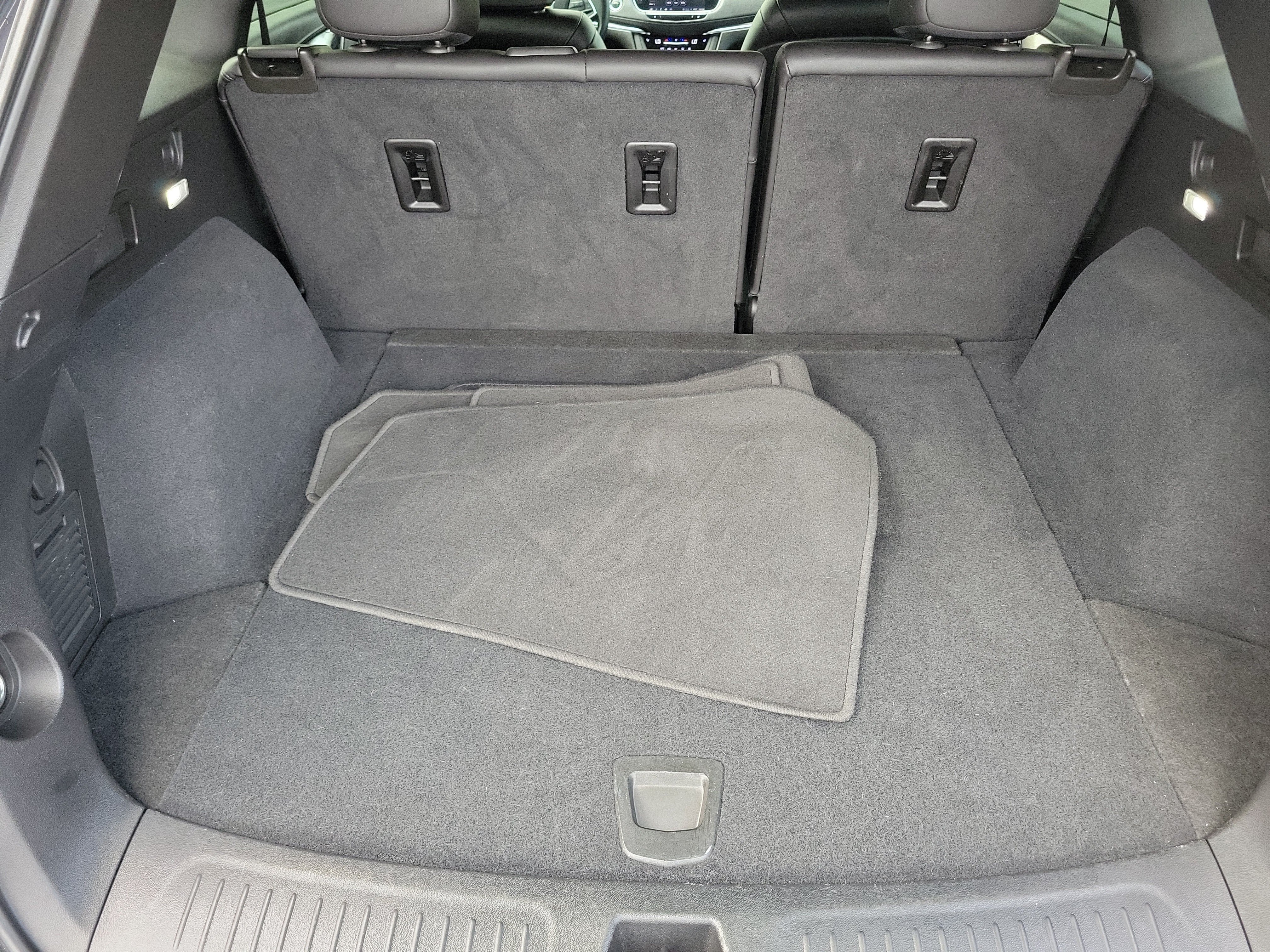 Used 2022 Cadillac XT5 Luxury FWD image 8