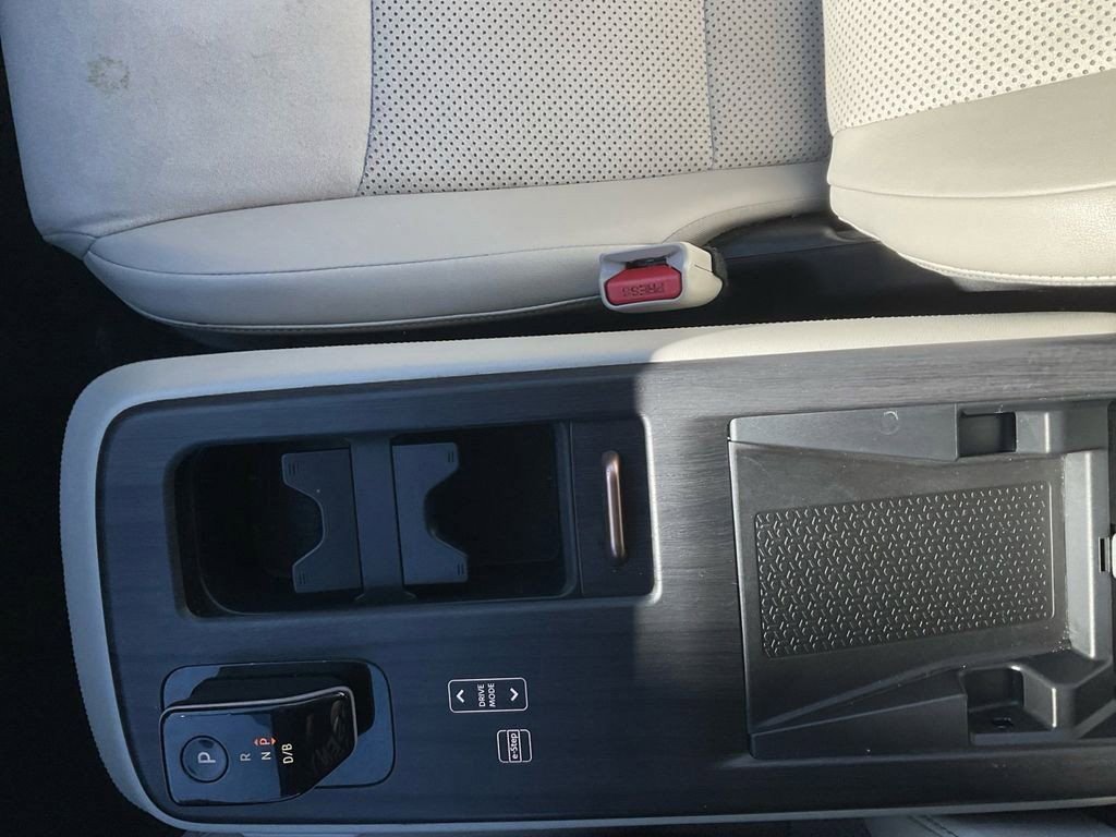 Used 2023 Nissan Ariya FWD image 22