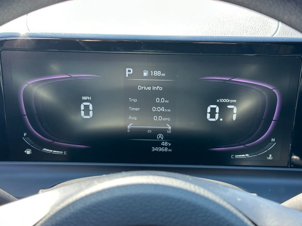 Used 2024 Kia Seltos LX AWD/4WD image 19
