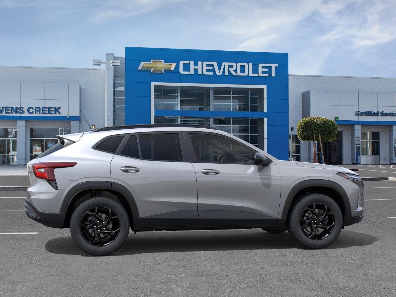 New 2026 Chevrolet Trax LT w/ Midnight Edition FWD image 3