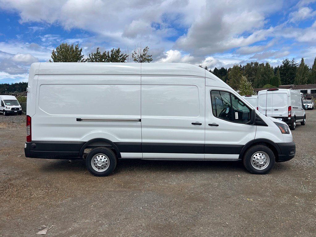 New 2026 Ford Transit 350 148 High Roof Extended AWD w/ Load Area Protection Package image 8
