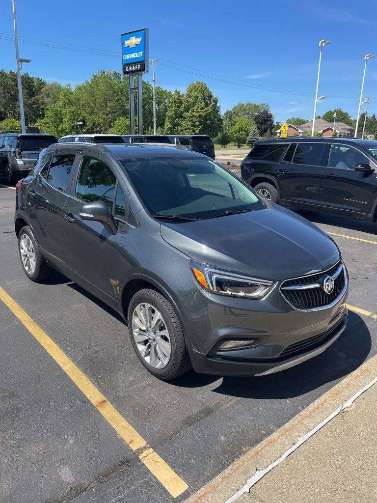 Used 2017 Buick Encore Essence AWD/4WD image 4