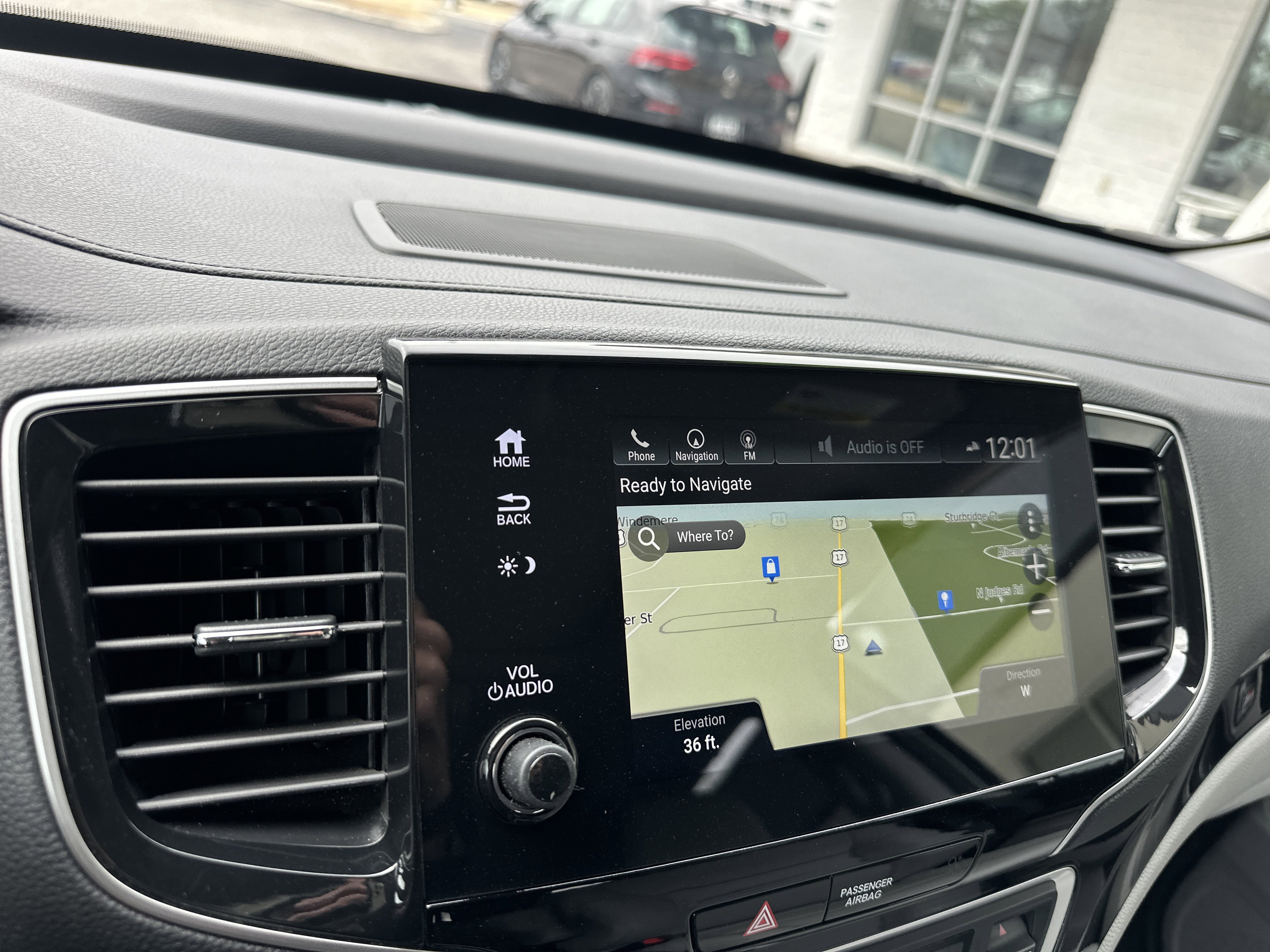Used 2019 Honda Pilot Touring image 17