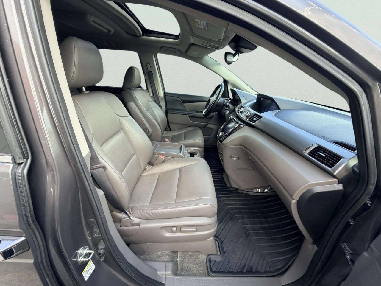 Used 2016 Honda Odyssey EX-L image 35